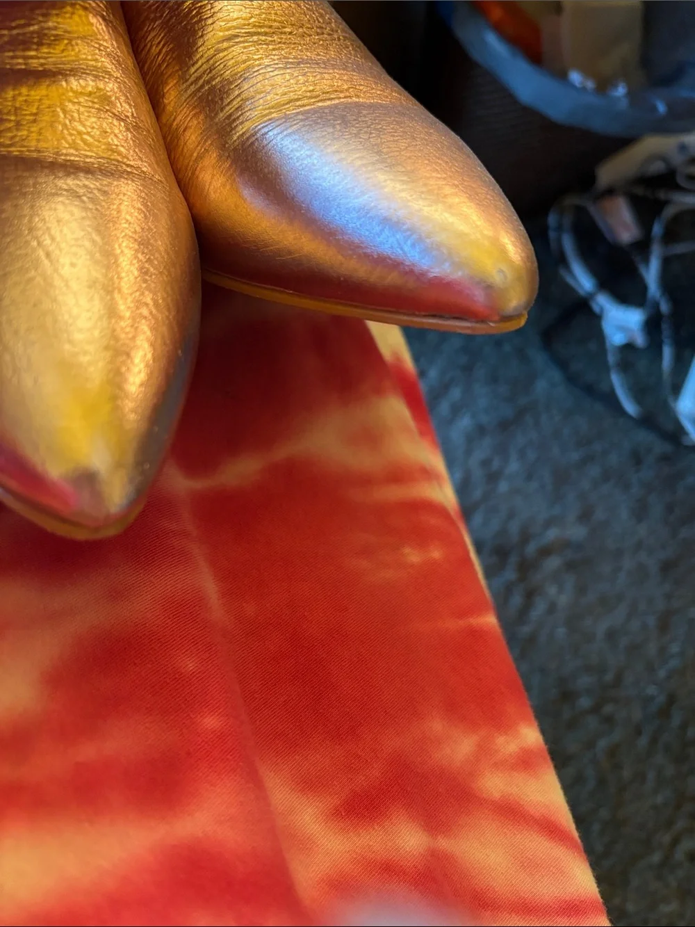 Coconuts by Matisse shiny metallic